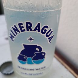 Sparkling water Sparkling water