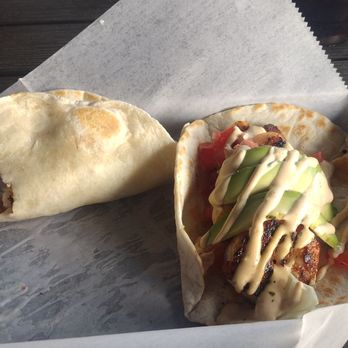 Taco Dive - Fish (Mahi) taco and blackened shrimp taco - Tacos Near Me - Melbourne, Florida