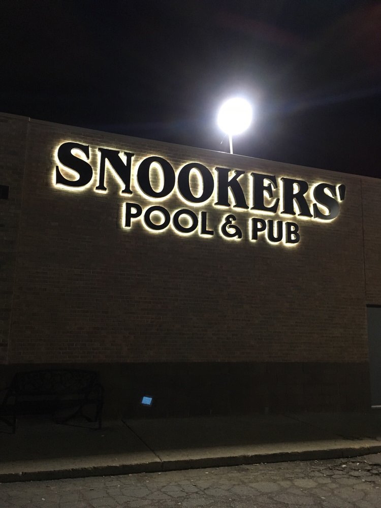SNOOKER’S POOL & PUB 15 Photos & 31 Reviews Pool Halls 27630