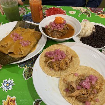 Chichen Itza Restaurant - Mexican Near Me - Los Angeles, California