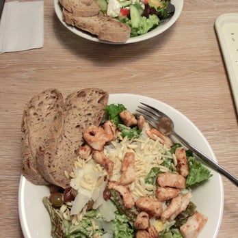Dean & David - Salad Near Me - Leipzig, SN