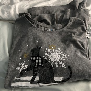 Goodwill Industries Sacramento Valley & Northern Nevada - Cute long sleeve top for the cold weather - Home Decor Near Me - Roseville, California Goodwill Industries Sacramento Valley & Northern Nevada - Cute long sleeve top for the cold weather - Home Decor Near Me - Roseville, California