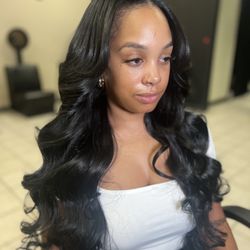 iConicallySHEA Beauty Bar
