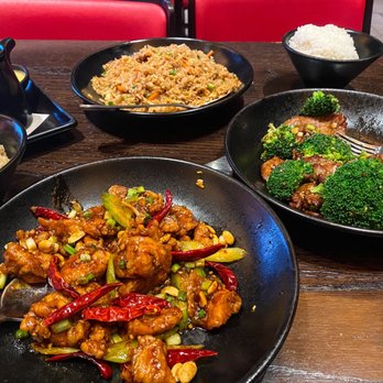 P.F. Chang's - Kung Pao Chicken, Beef With Broccoli - Chinese Near Me - Rancho Cucamonga, California P.F. Chang's - Kung Pao Chicken, Beef With Broccoli - Chinese Near Me - Rancho Cucamonga, California