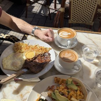Leoné Café - Breakfast & Brunch Near Me - Las Vegas, Nevada Leoné Café - Breakfast & Brunch Near Me - Las Vegas, Nevada