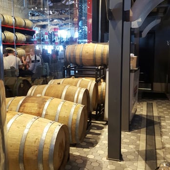 Amsterdam BrewHouse - Breweries Near Me - Toronto, Ontario Amsterdam BrewHouse - Breweries Near Me - Toronto, Ontario