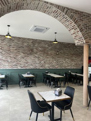 Vincenzo's Pizza by null