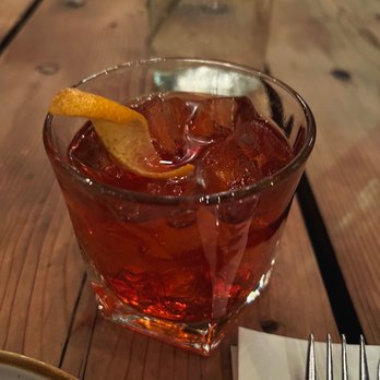 Mezzanotte - Negroni - Italian Near Me - Seattle, Washington