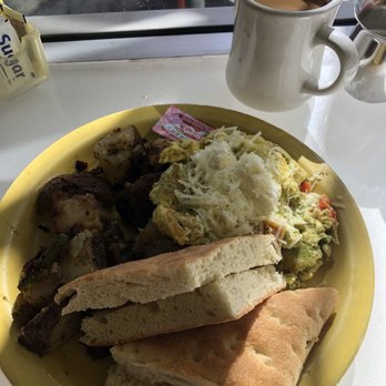 Cafe 222 - Breakfast & Brunch Near Me - San Diego, California