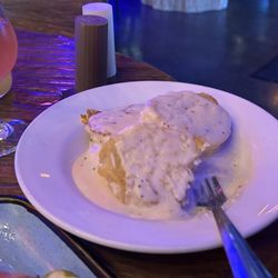 Savage Tiki Lounge - Biscuits & gravy