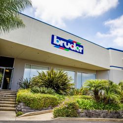 Bruder Toy Shop