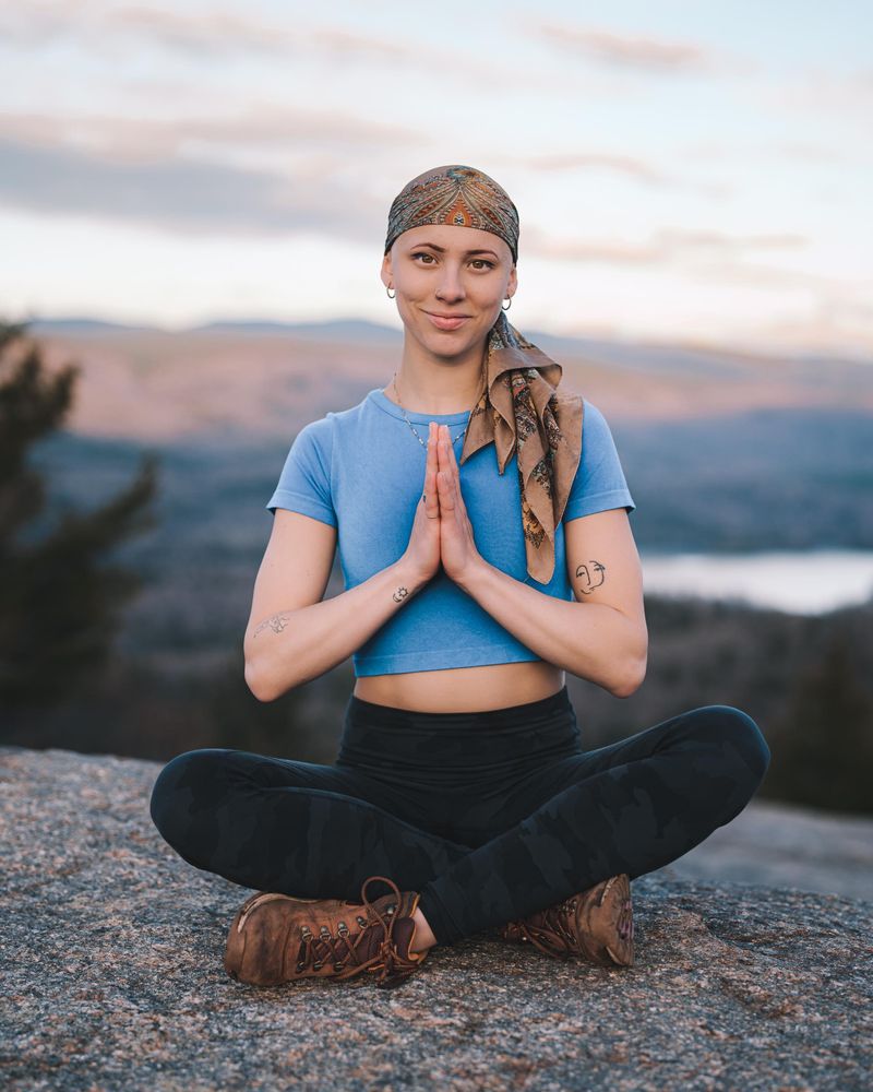 YOGI MOLLY MONTTREMBLANT Updated September 2024 Request
