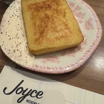 Joyce - Cornbread - Southern Near Me - Los Angeles, California Joyce - Cornbread - Southern Near Me - Los Angeles, California
