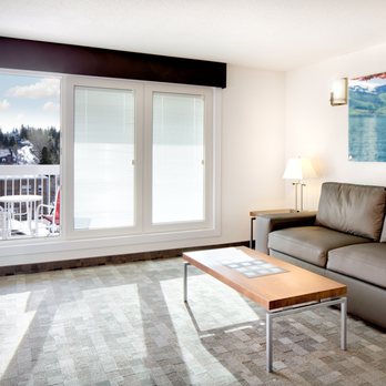 Hotel Elan - Vista One Bedroom Balcony and Living Area - Hotels Near Me - Calgary, Alberta Hotel Elan - Vista One Bedroom Balcony and Living Area - Hotels Near Me - Calgary, Alberta