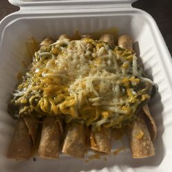 5 beef rolled tacos