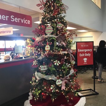 ChefZone - Decorated for the holidays! - Wholesale Stores Near Me - Honolulu, Hawaii ChefZone - Decorated for the holidays! - Wholesale Stores Near Me - Honolulu, Hawaii