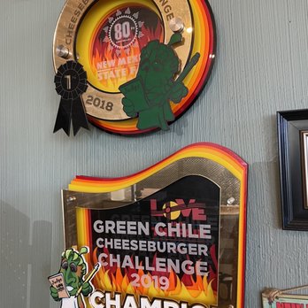 Oso Grill - a green chile cheeseburger challenge sign - New American Near Me - Capitan, New Mexico Oso Grill - a green chile cheeseburger challenge sign - New American Near Me - Capitan, New Mexico
