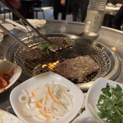moon bbq by null