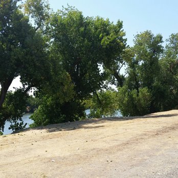 River Walk Trail - Sacramento River - Active Life Near Me
