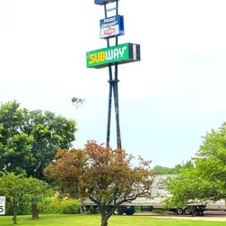 Road Ranger  - Signage