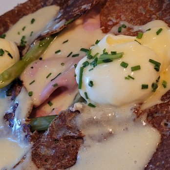 Le Billig - Benedict - Creperies Near Me - Quebec City, Quebec Le Billig - Benedict - Creperies Near Me - Quebec City, Quebec