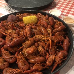Crawfish plate!! They are good sized. Crawfish plate!! They are good sized.