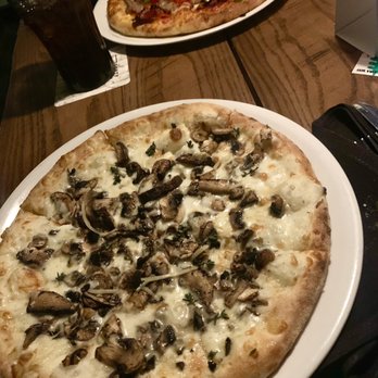 49th State Brewing - Anchorage - Amazing Pizza! - Breweries Near Me - Anchorage, Alaska