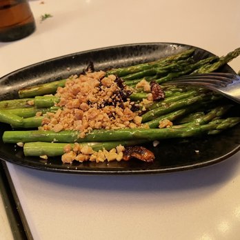 Pequeno Mercat - Asparagus a la planxa - Tapas Bars Near Me - Chicago, Illinois