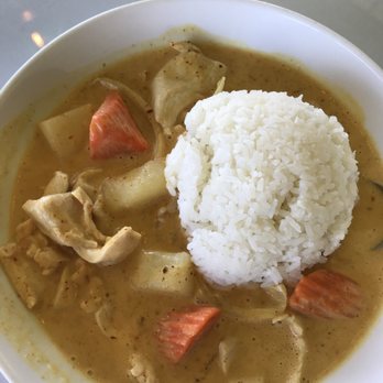 Thai Villa - Chicken yellow curry mmmm! - Thai Near Me - Nipomo, California Thai Villa - Chicken yellow curry mmmm! - Thai Near Me - Nipomo, California