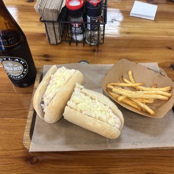 Four Winds Market - Smoked turkey sandwich - Delis Near Me - Pensacola, Florida Four Winds Market - Smoked turkey sandwich - Delis Near Me - Pensacola, Florida