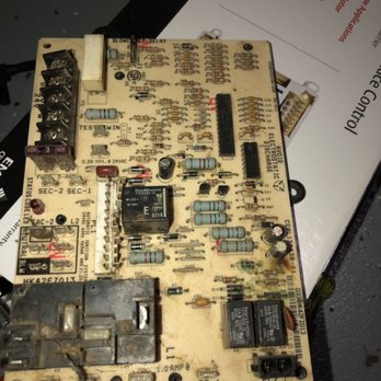 LewisBrothers Heating & Cooling - Bad circuit board change with universal board - Heating & Air Conditioning/HVAC Near Me - South Elgin, Illinois LewisBrothers Heating & Cooling - Bad circuit board change with universal board - Heating & Air Conditioning/HVAC Near Me - South Elgin, Illinois