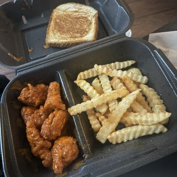 Zaxbys - Salad Near Me - Richmond, Kentucky