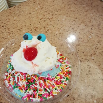 Graeter's Ice Cream - Kids carnival sundae!!! - Ice Cream & Frozen Yogurt Near Me - Lexington, Kentucky Graeter's Ice Cream - Kids carnival sundae!!! - Ice Cream & Frozen Yogurt Near Me - Lexington, Kentucky