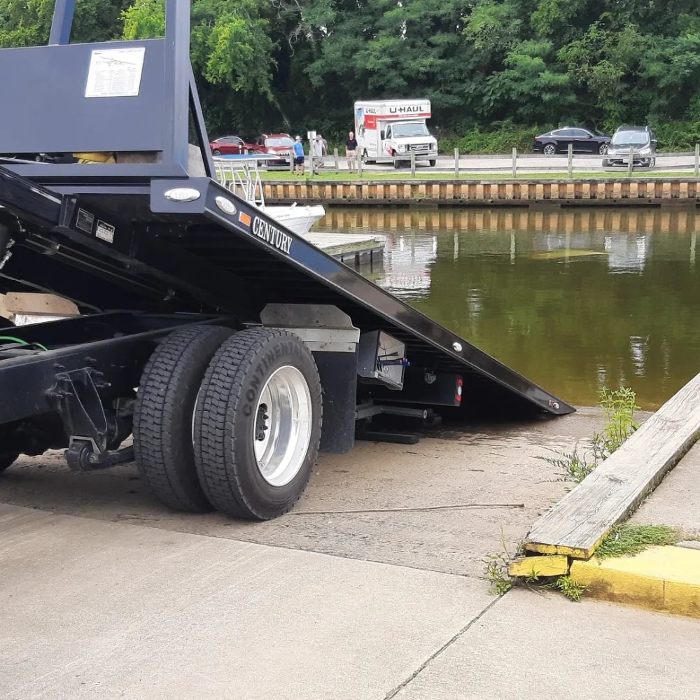 PRINCE TOWING Updated September 2024 41 Photos 209E