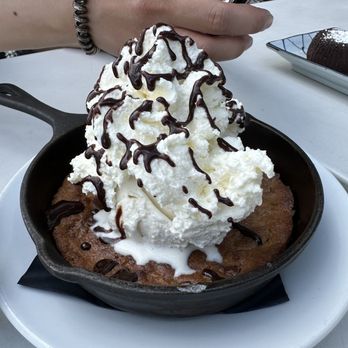 Hudson & Co - Chocolate chip Cookie - Gastropubs Near Me - Jersey City, New Jersey Hudson & Co - Chocolate chip Cookie - Gastropubs Near Me - Jersey City, New Jersey