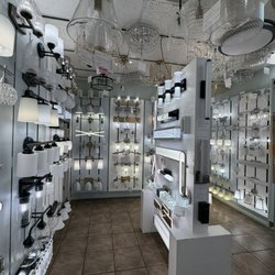 Tucson Showroom Vanity Lighting