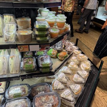 Honolua Store - Interior - Coffee & Tea Near Me - Lahaina, Hawaii