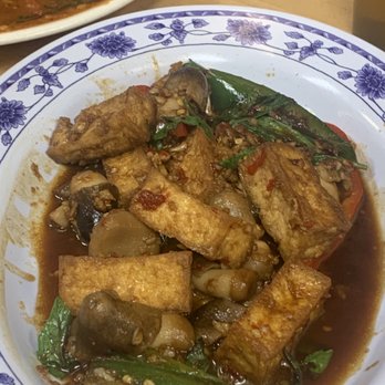 Bangkok Thai Deli - 20. Stir-Fried tofu with Basil - Delis Near Me - Saint Paul, Minnesota