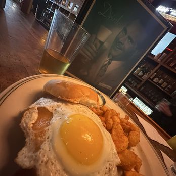 The Old Fashioned - The Old Fashioned House Burger - American Near Me - Madison, Wisconsin