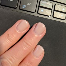 Excellence Touch - You can see the shellac on my cuticles which leaves a hard ridge as the nail grows and it separates.