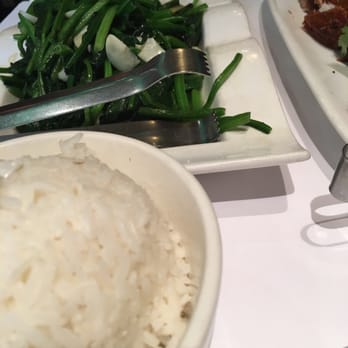 Hunan Cafe 湘水山庄 - Slightly fried Spinach w Garlic, Rice and Crispy Duck. So much food!! No way I could eat it all!! I had to take the rest home!!! Very tasty. - Seafood Near Me - Flushing, New York Hunan Cafe 湘水山庄 - Slightly fried Spinach w Garlic, Rice and Crispy Duck. So much food!! No way I could eat it all!! I had to take the rest home!!! Very tasty. - Seafood Near Me - Flushing, New York