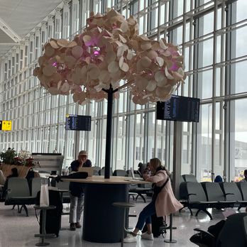 Newark New Terminal A - Airport Terminals Near Me - Newark, New Jersey