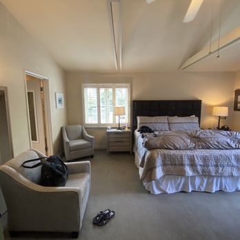 Carmel Country Inn - Deluxe King Studio - Hotels Near Me - Carmel, California Carmel Country Inn - Deluxe King Studio - Hotels Near Me - Carmel, California