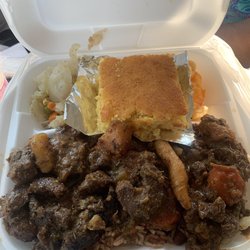 Byran’s Caribbean - Brown Stew Chicken
