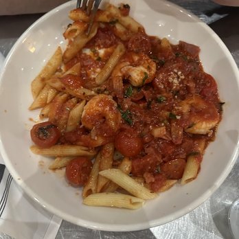 Fugazzis - Diners Near Me - Visalia, California