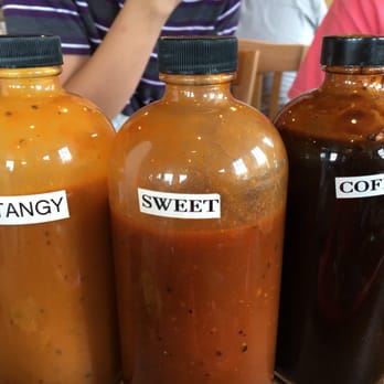 Killen's Barbecue - The tangy is pretty good! - Barbeque Near Me - Pearland, Texas