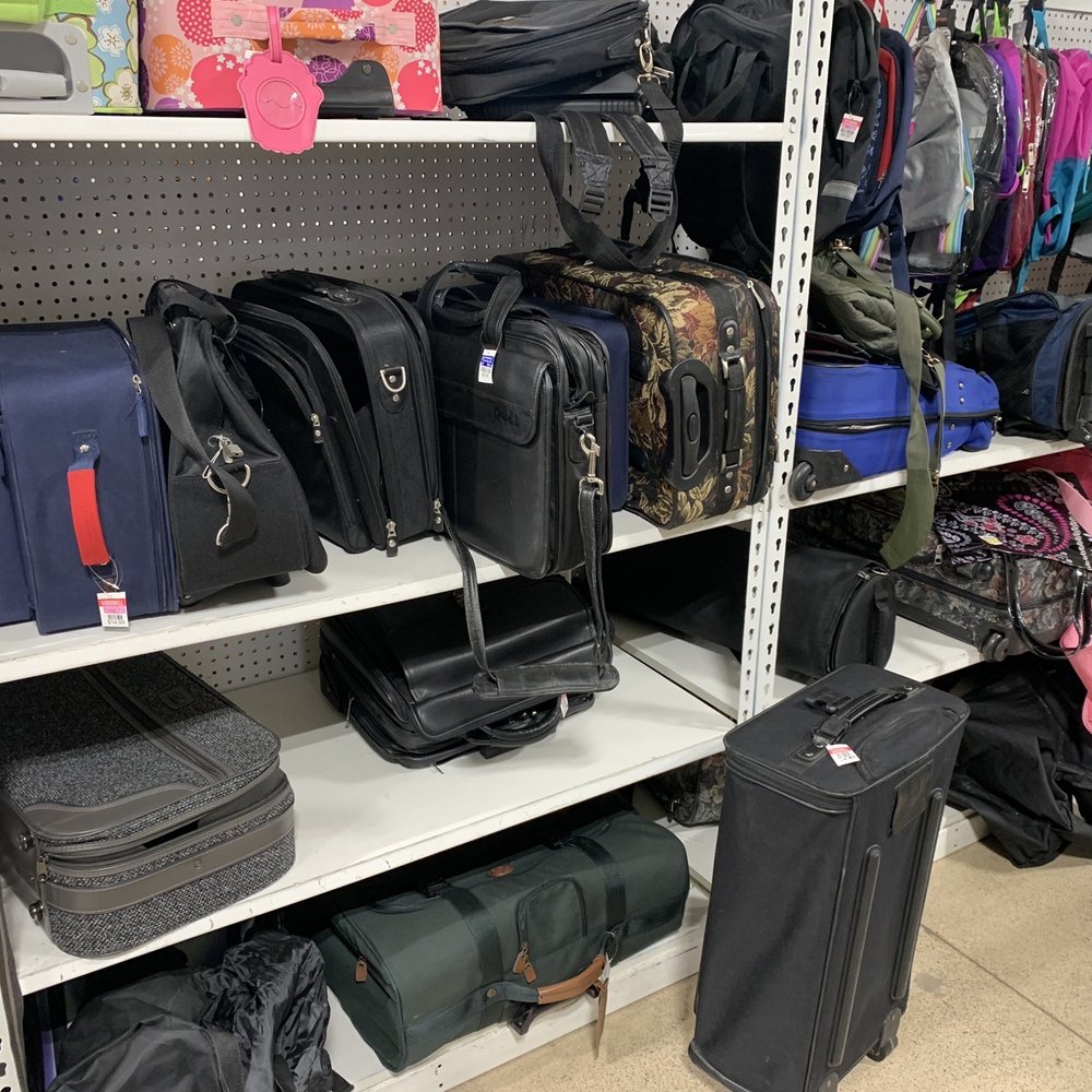 Goodwill - Minnetonka - Nice collection - Thrift Stores Near Me - Minnetonka, Minnesota Goodwill - Minnetonka - Nice collection - Thrift Stores Near Me - Minnetonka, Minnesota