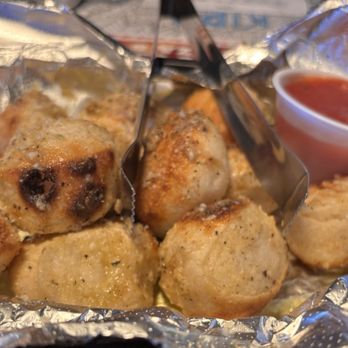 Corvo's Pizzeria & Bar - Garlic bites - Pizza Near Me - Dunedin, Florida Corvo's Pizzeria & Bar - Garlic bites - Pizza Near Me - Dunedin, Florida