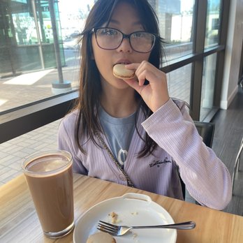Adore Dessert Cafe - Daughter loves their hot chocolate...so ordered her an extra large glass - Desserts Near Me - Redondo Beach, California Adore Dessert Cafe - Daughter loves their hot chocolate...so ordered her an extra large glass - Desserts Near Me - Redondo Beach, California