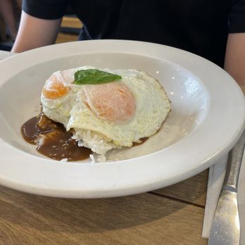 Aloha Kitchen - Breakfast & Brunch Near Me - Honolulu, Hawaii